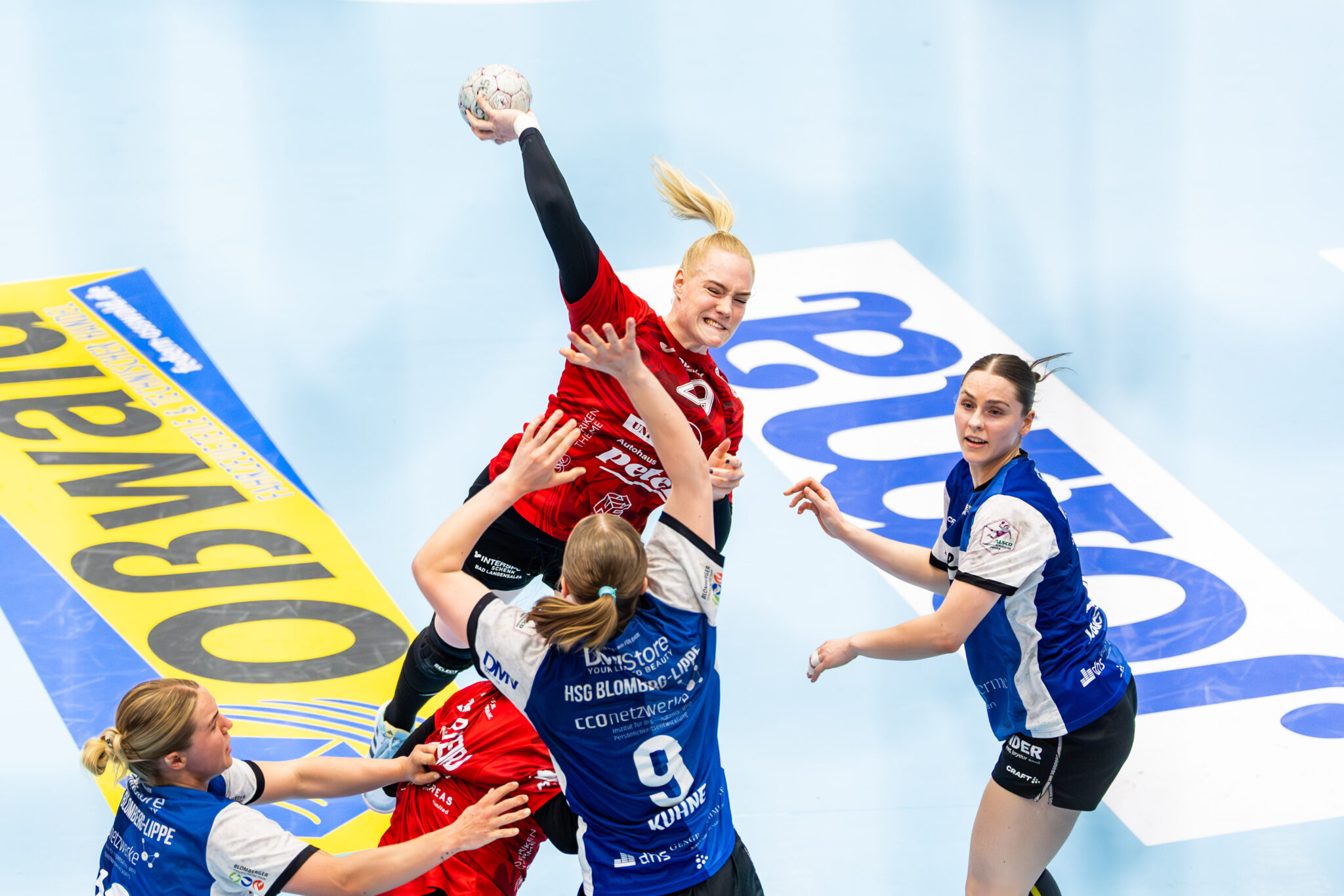 Johanna Reichert mit ihrem 1000. Tor für den Thüringer HC
